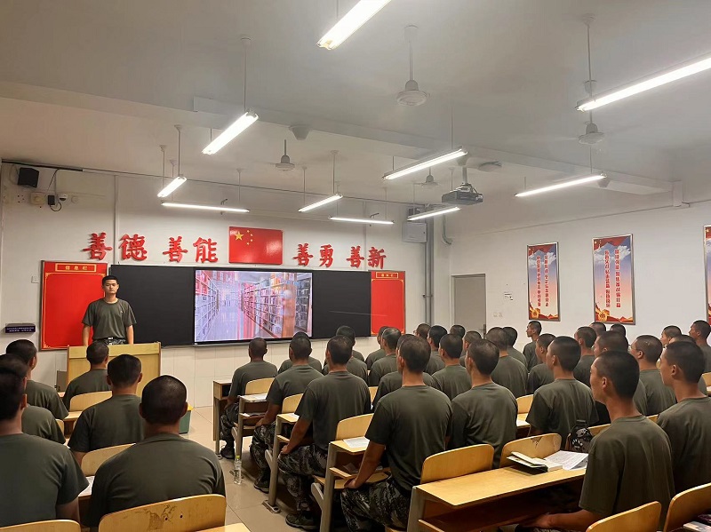 图书馆开展“如何使用图书馆”新生培训活动